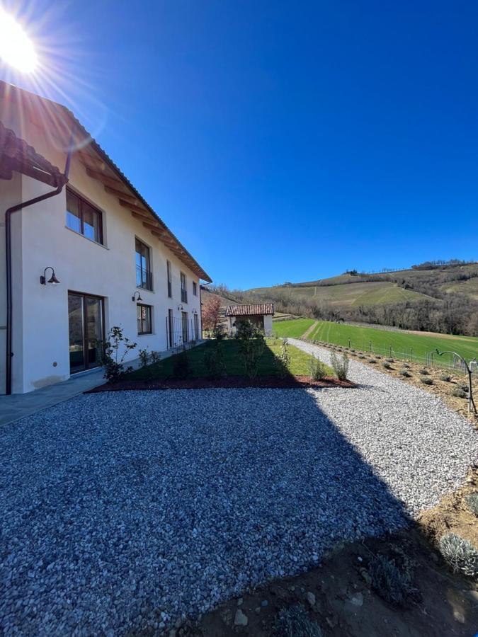 Hotel Le Cornici - Cascina Di Charme Diano dʼAlba Exterior foto